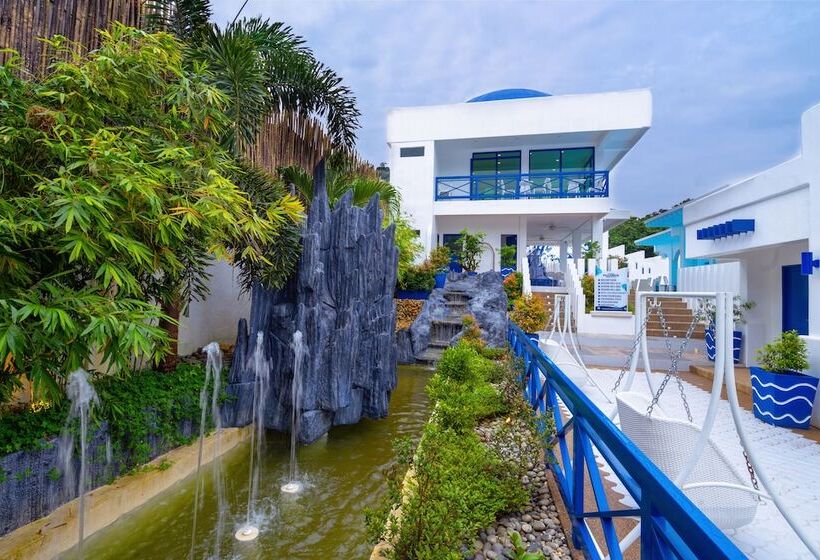 בית מלון כפרי The Palladium