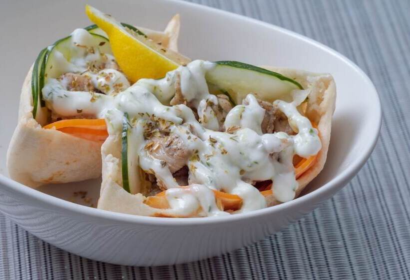 בית מלון כפרי The Palladium