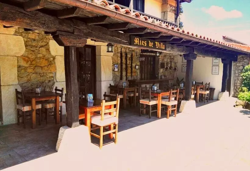 هاستل Mies De Villa