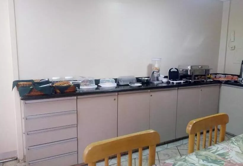 ホテル Nacional Service