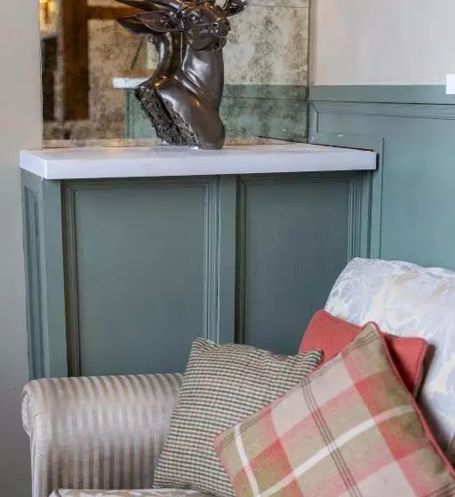 ホテル The Lower Buck Inn