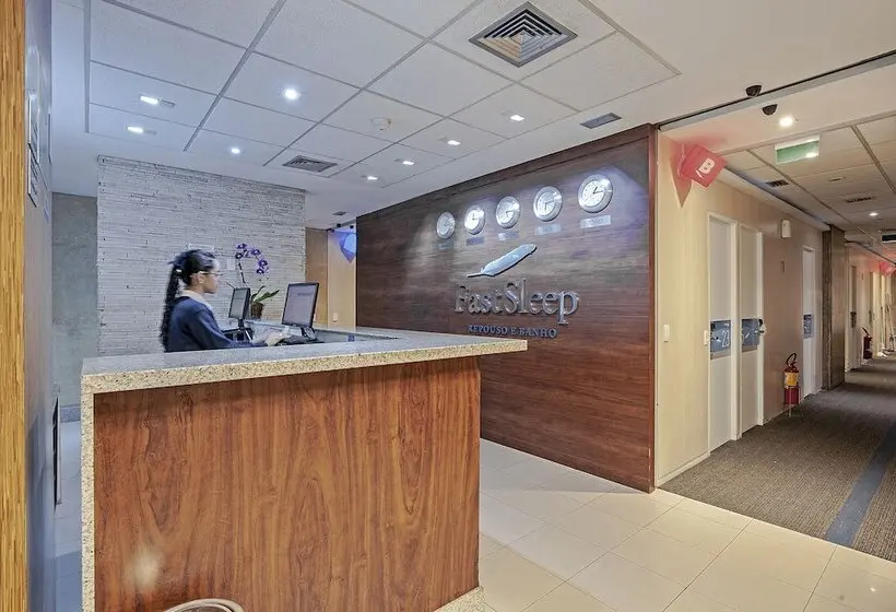 Hotelli Fast Sleep Guarulhos By Slaviero Hotéis - Terminal 2 Asa D Piso Terreo Desembarque Nacional Leste
