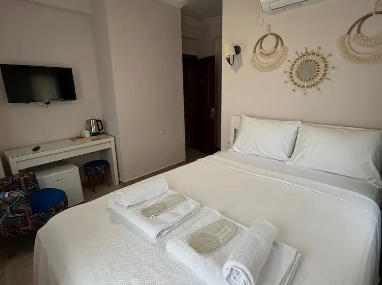 ユースホステル Blue Galley Guest House
