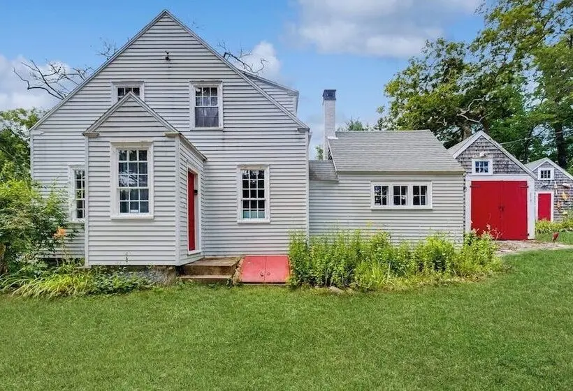 Historic Riverfront Home With Boathouse & Private Dock   Dogs Ok