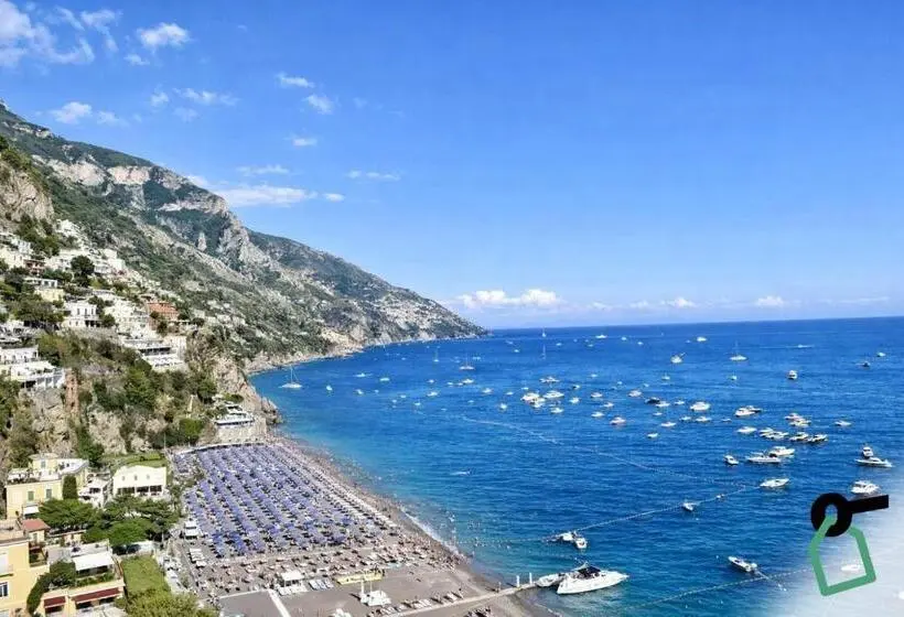 ホテル Hotiday Positano Suites And View