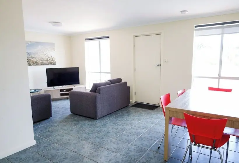 Motelli Robe Sunset Apartments