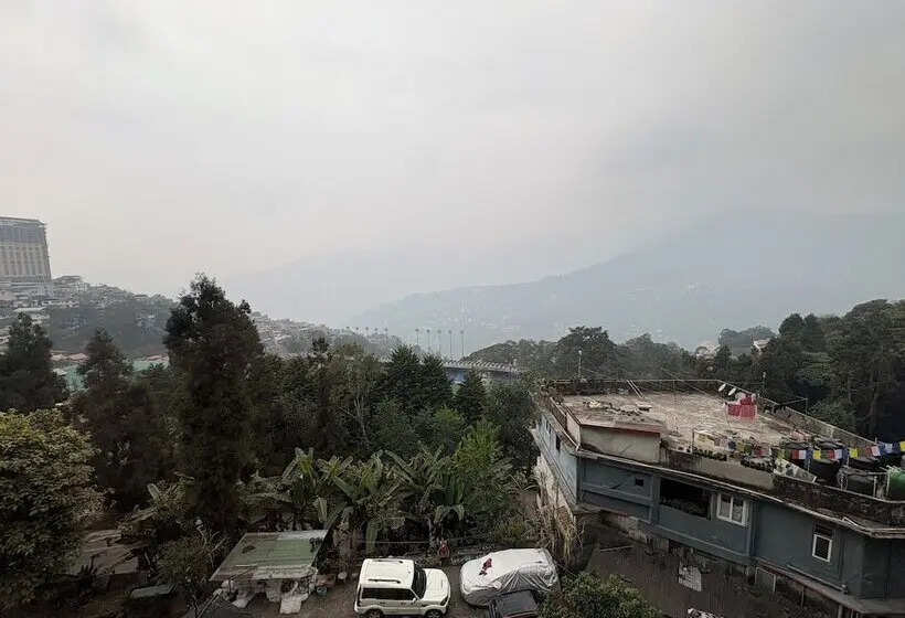 Ninamma Hotel In Upper Sichey