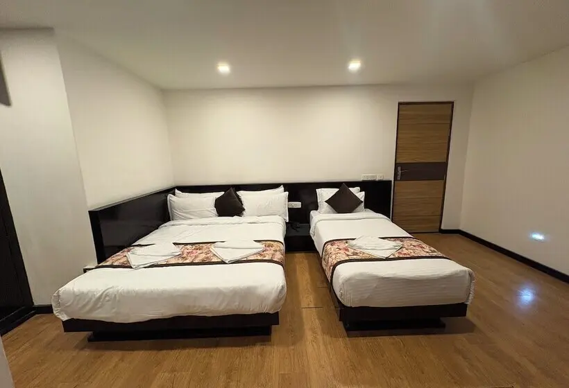 Ninamma Hotel In Upper Sichey