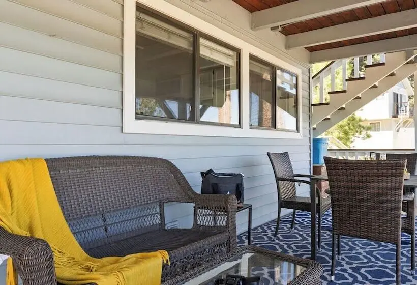 North Shore Chalet By Avantstay Lakefront + Private Dock + Beach Hiking + Trails