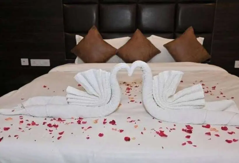 Park Royal Hotel In Siwan