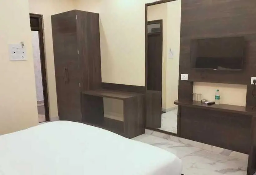 Park Royal Hotel In Siwan
