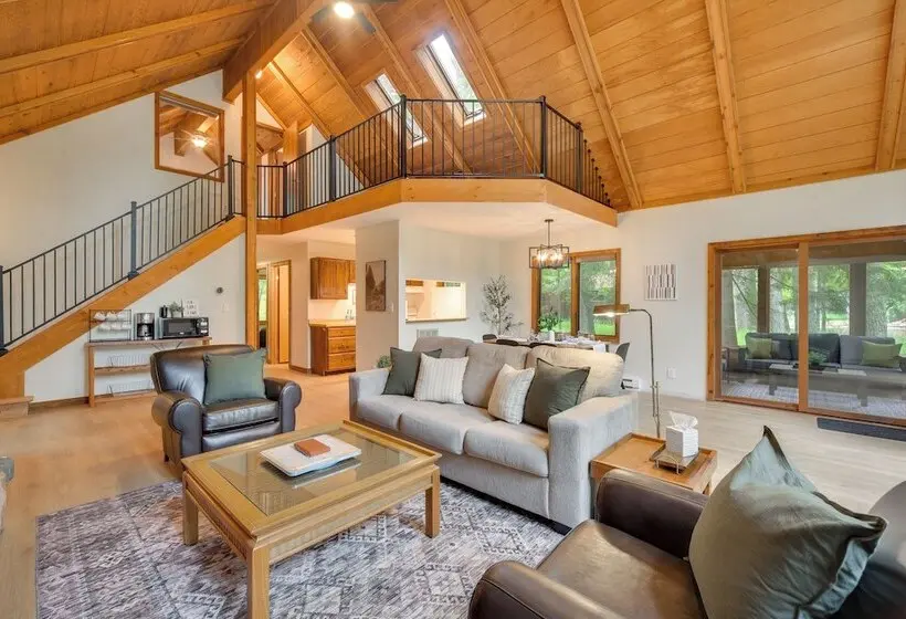 Private Beach On Shell Lake! Luxe Cabin Retreat