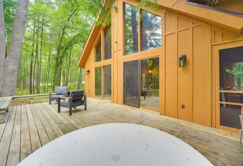 Private Beach On Shell Lake! Luxe Cabin Retreat