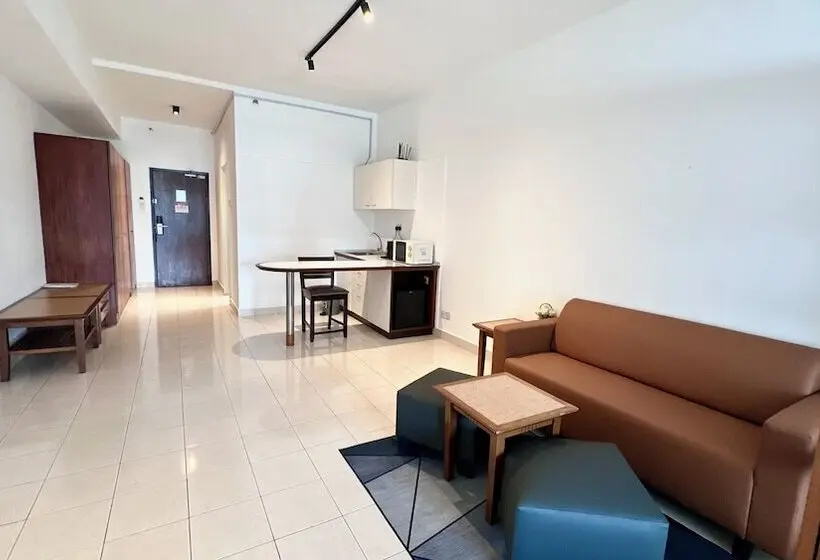 103 Hotel By Manatidur