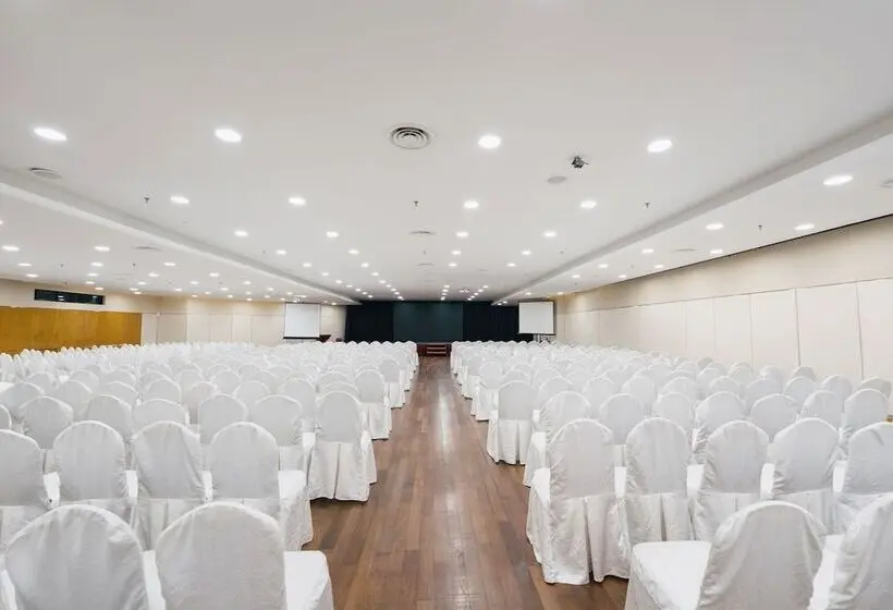 103 Hotel By Manatidur