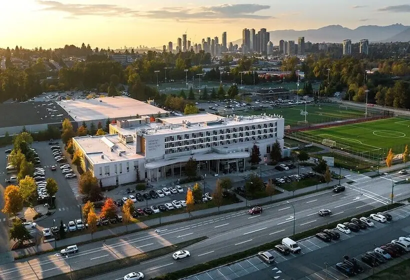 ホテル Burnaby