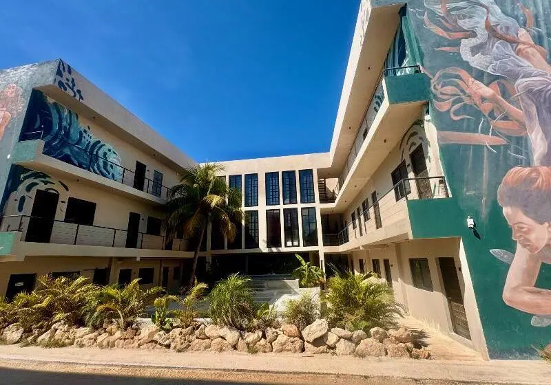 Piscis Art By Ool Hotels