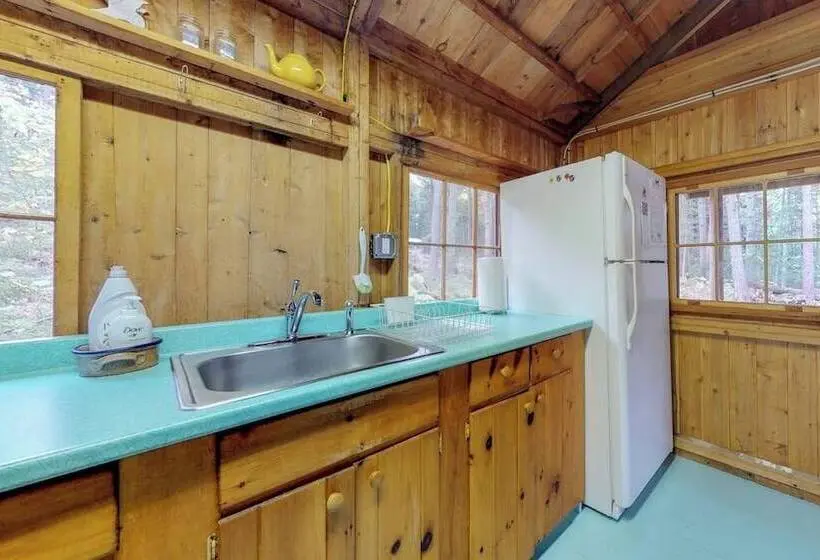 Waterfront Cabin With Ocean View & Private Dock