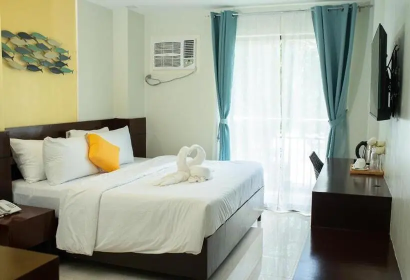 هتل Bloom Boracay