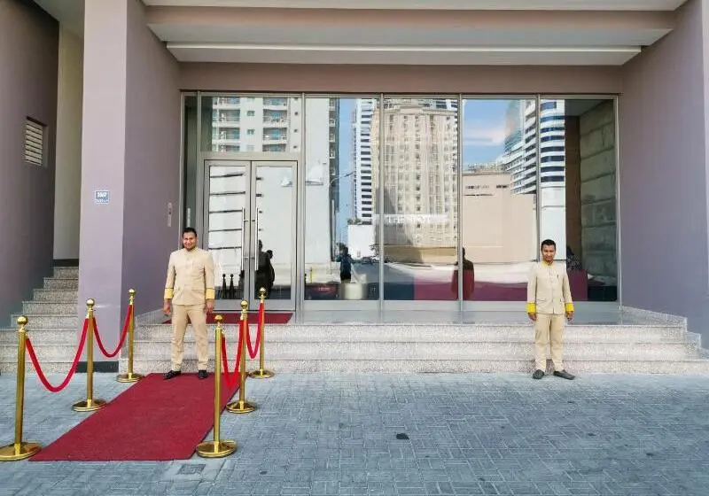 هتل The Spot Residence