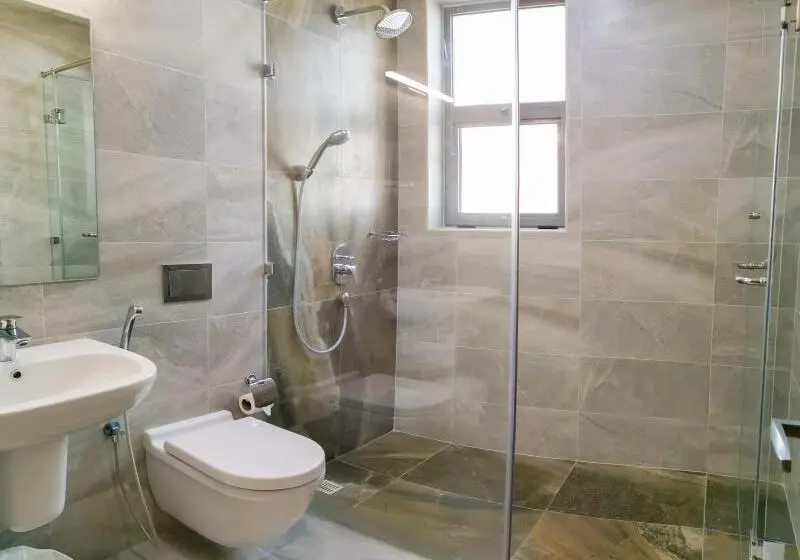 هتل The Spot Residence