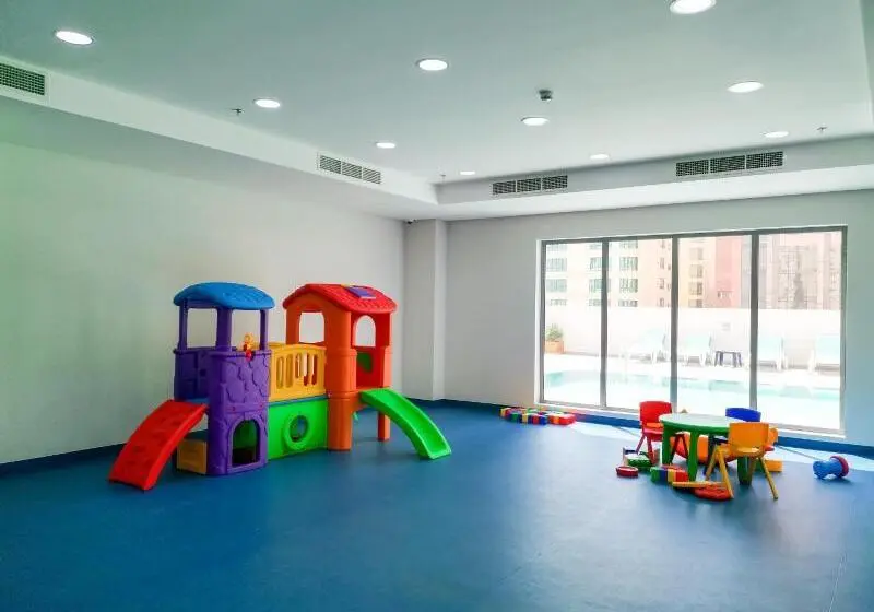 هتل The Spot Residence
