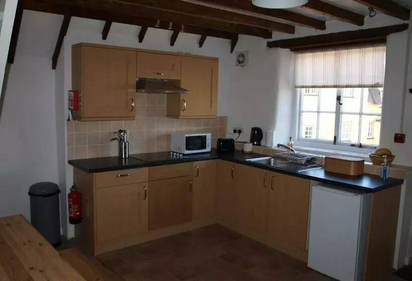 ユースホステル Red Lion