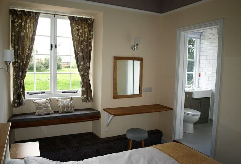 Общежитие Red Lion