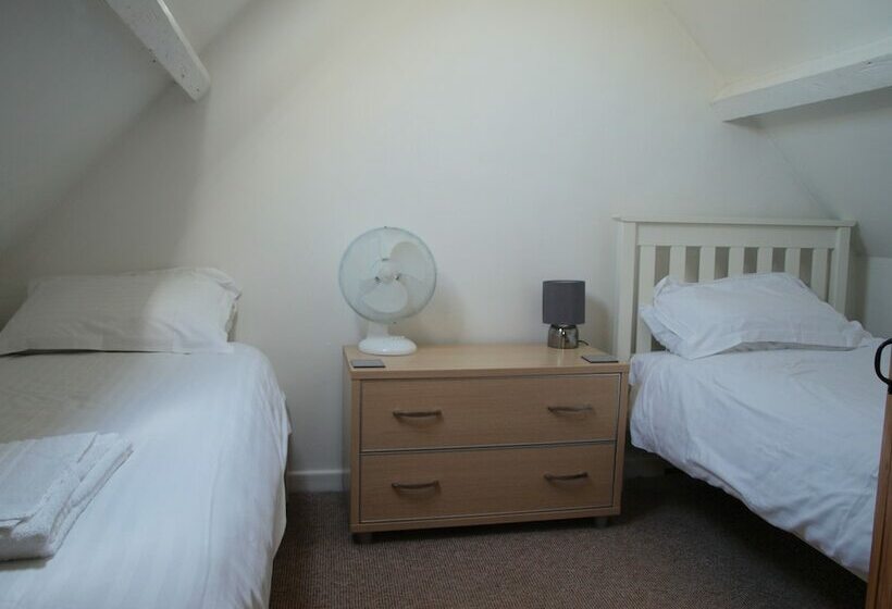 Общежитие Red Lion