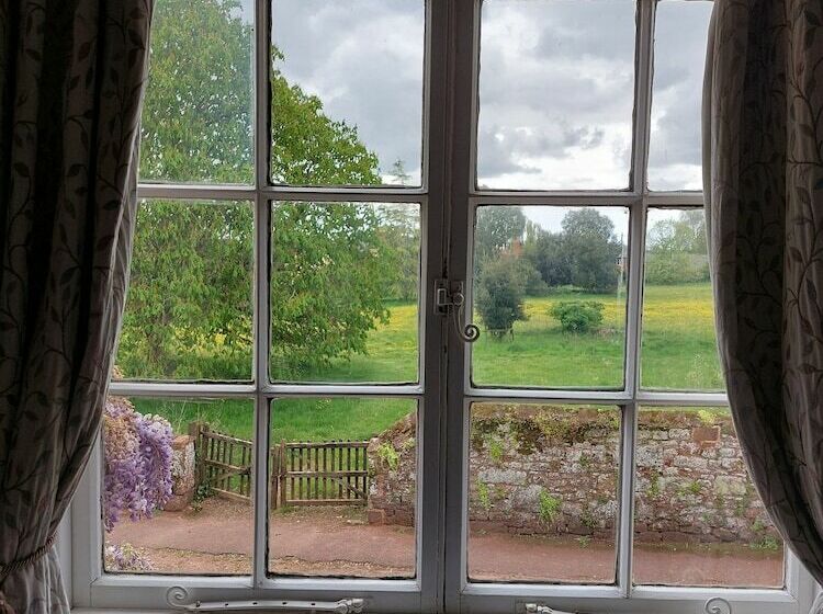 Общежитие Red Lion