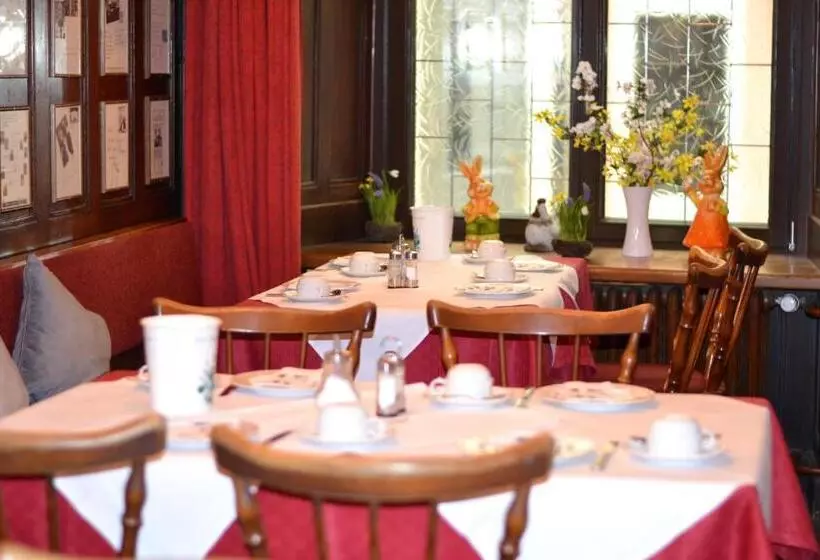 هتل Gasthaus Löwen