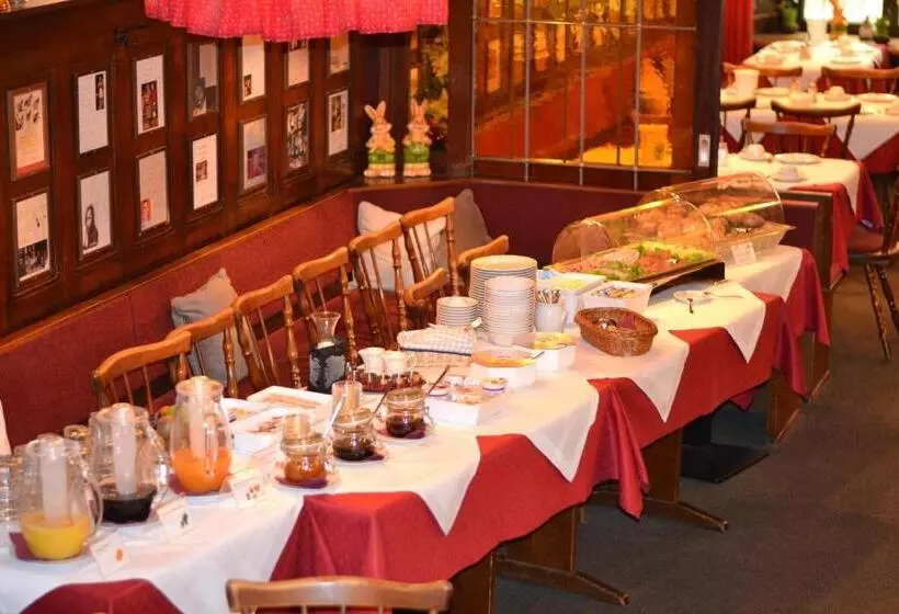 هتل Gasthaus Löwen