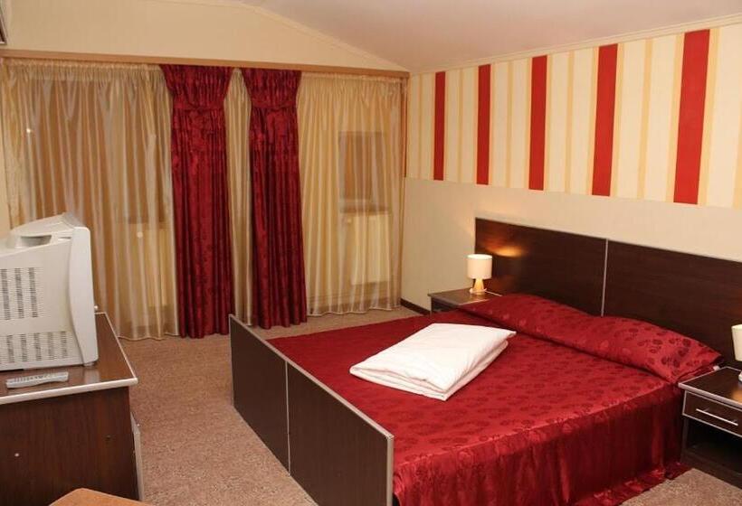 בית מלון כפרי T23