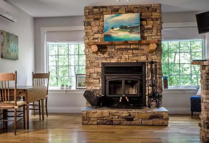 ベッドアンドブレックファースト The Kitch Inn   Boutique Inn And Wine Bar