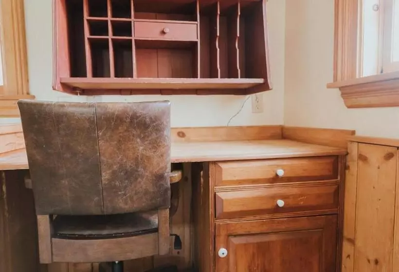 ベッドアンドブレックファースト The Kitch Inn   Boutique Inn And Wine Bar