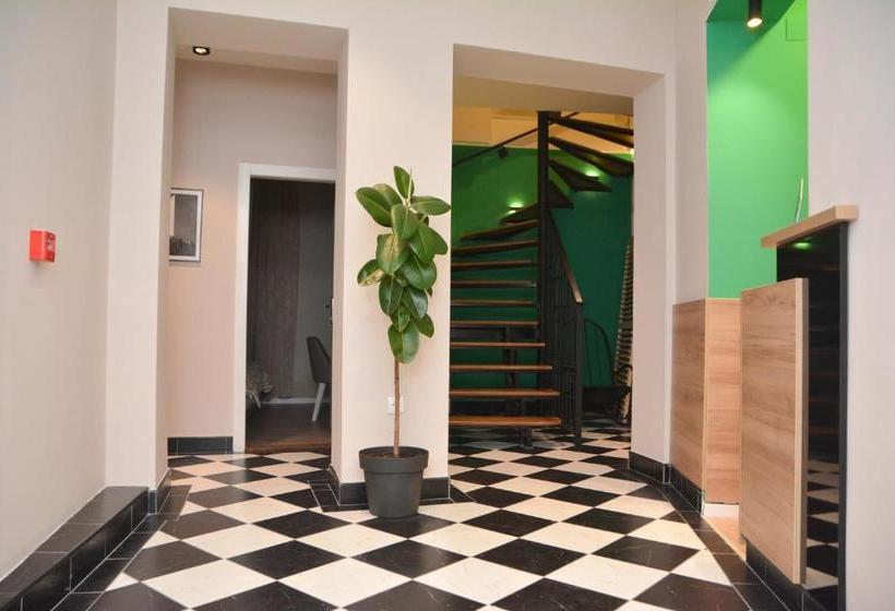 تختخواب و صبحانه Vila Nova