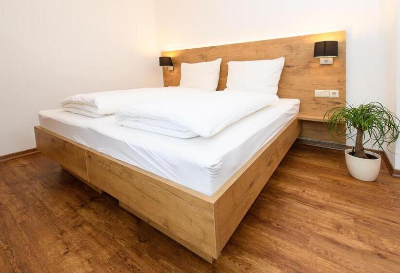 펜션 Zum Scheffelhof