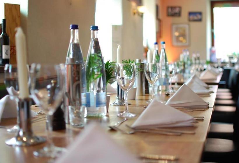 펜션 Zum Scheffelhof