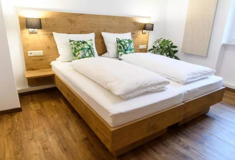 Majatalo Zum Scheffelhof