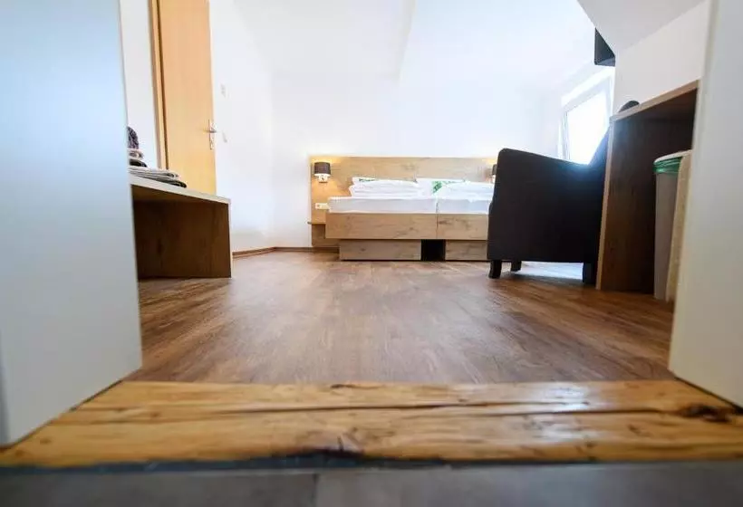 Majatalo Zum Scheffelhof