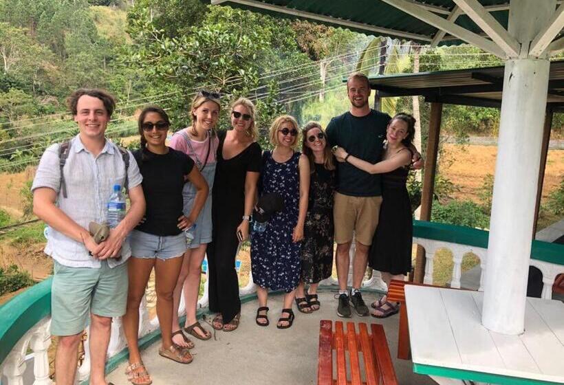 Ella Escapade Hostel By Nomadic