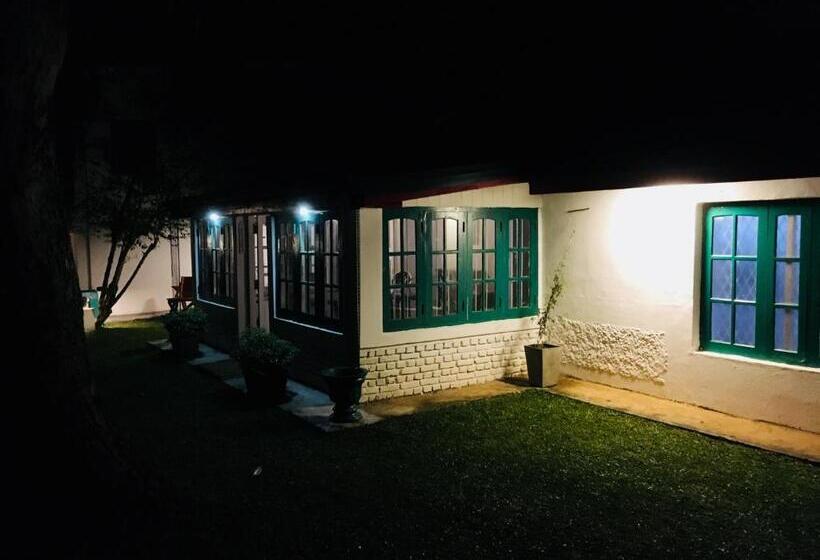 Ella Escapade Hostel By Nomadic