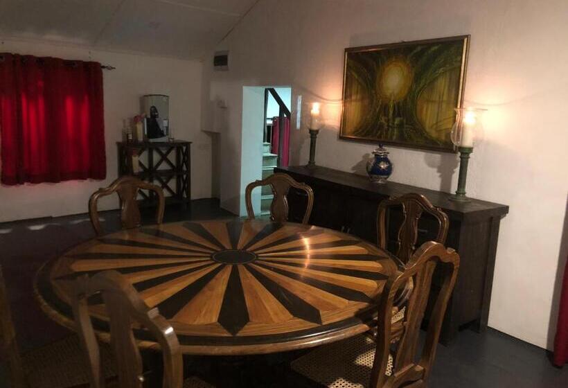 Ella Escapade Hostel By Nomadic