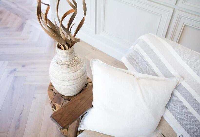 فندق Journey East Hampton