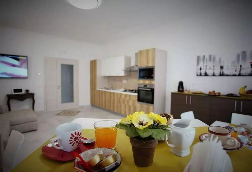 تختخواب و صبحانه Central Apartments