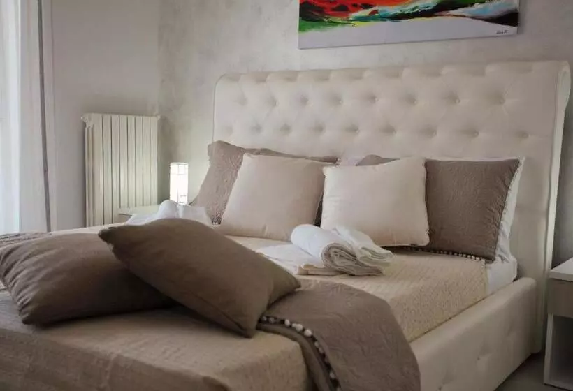 تختخواب و صبحانه Central Apartments