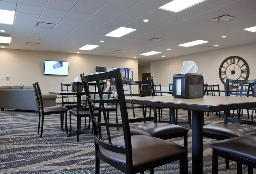 ホテル Cobblestone Inn & Suites  Boone