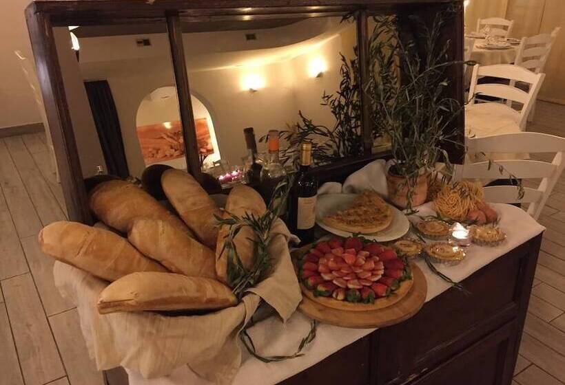 בית מלון כפרי Ristorante La Madia