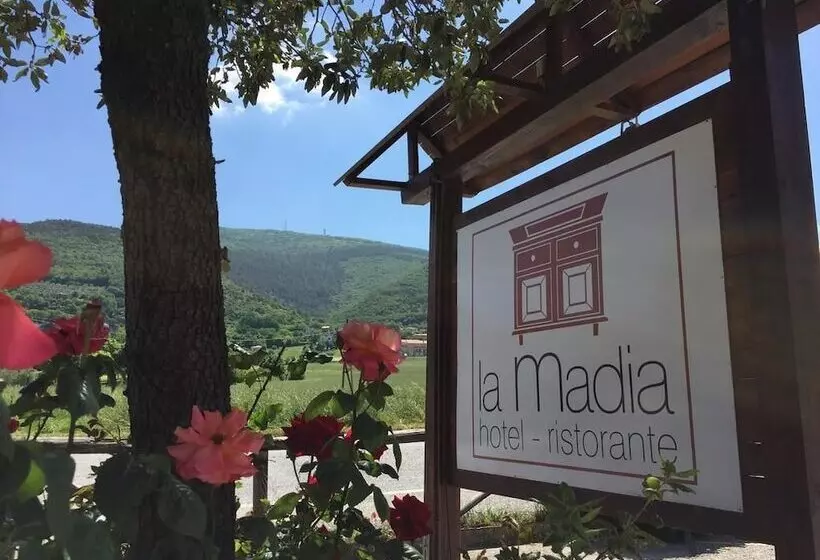 ホテル Ristorante La Madia