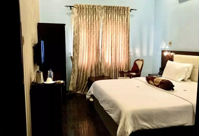 Retkeilymaja Ibd International Hotels Limited